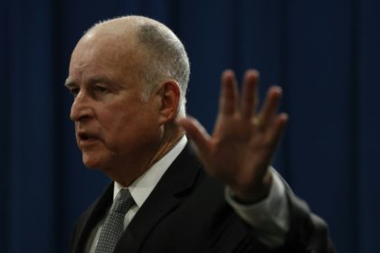 California deploys 400 National Guard troops to 'combat crime'
