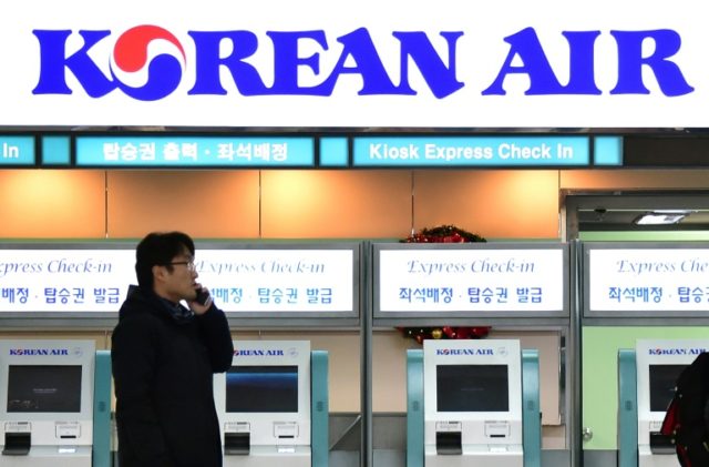 Sister of Korean Air 'nut rage' heiress apologises for own tantrum