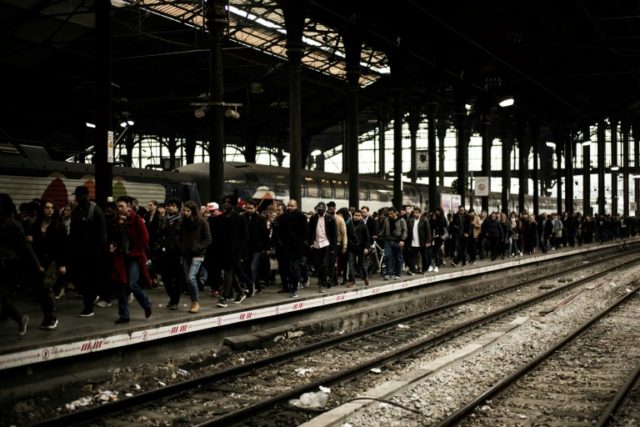 Macron insists strikes won't block French rail overhaul