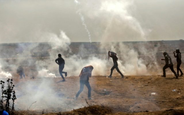 New protests, clashes on Gaza-Israel border after deadly violence