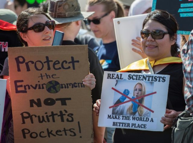 'Make America Smart Again': hundreds rally for US science
