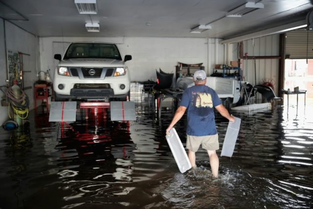US small firms lack key insurance for disasters: Fed report