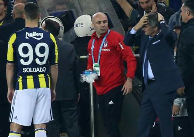 Besiktas coach wounded by projectile, derby abandoned