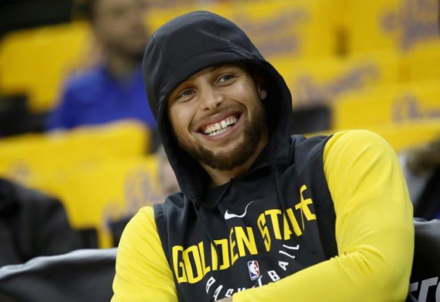 Curry inching his way back with NBA Warriors