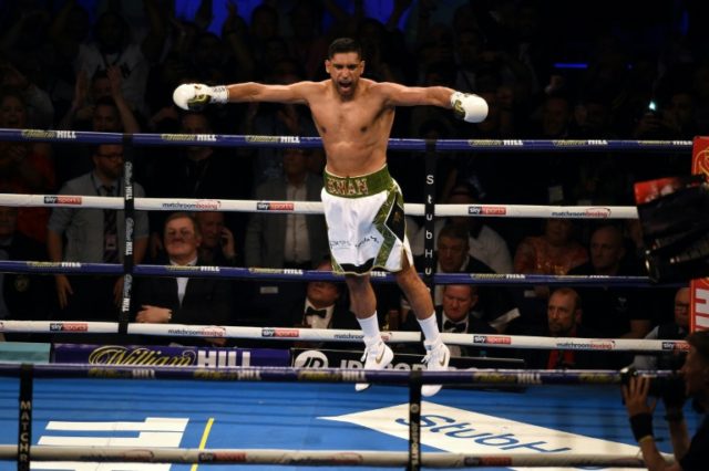 Khan beats Lo Greco in 39 seconds on British return