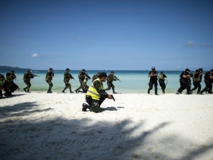 Philippines police hold riot drills as Boracay closure challenged