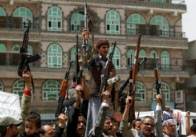 Saudi-led strike 'kills dozens' of Yemen rebels in new blow