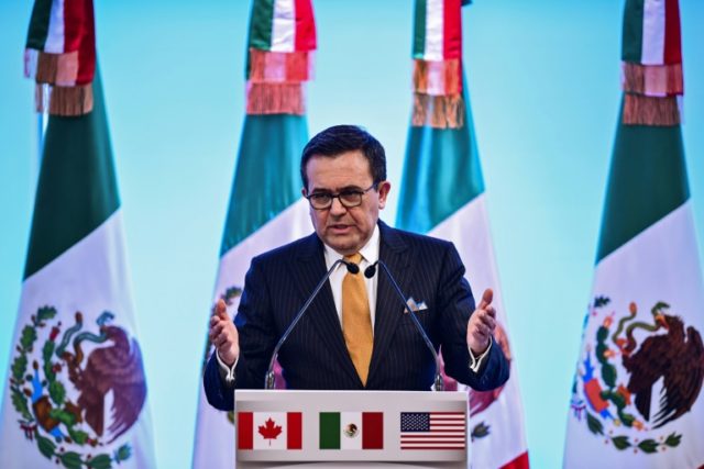 Clock ticks as NAFTA revamp talks to resume May 7