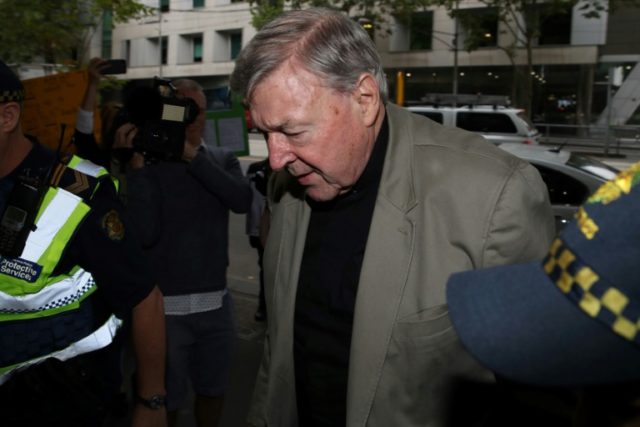 Pope aide Pell arrives for sexual abuse decision
