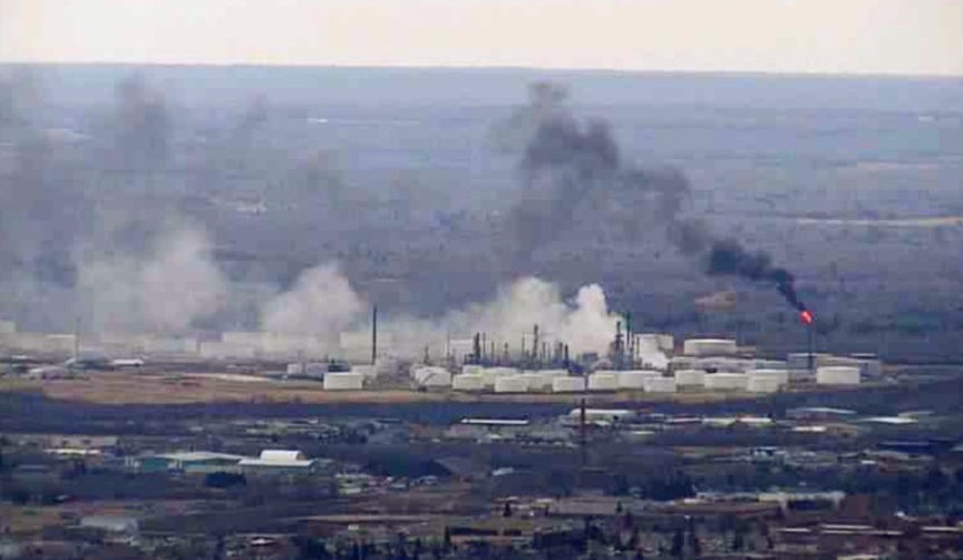 Explosion rocks Wisconsin refinery, forcing evacuations Breitbart