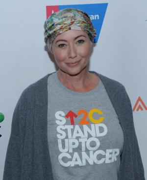 Shannen Doherty staying 'positive' while getting tumor marker test