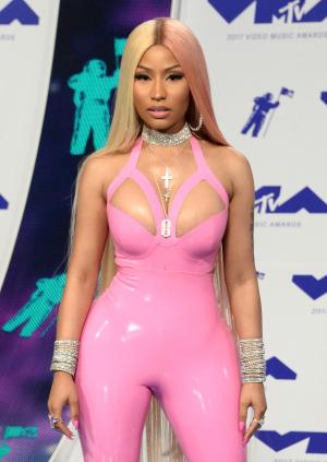 Nicki Minaj announces two new songs, 'Barbie Tingz' and 'Chun-Li'