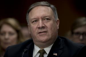 Senate committee OKs Pompeo for State Department post