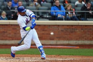 Mets' Yoenis Cespedes homers directly into bullpen garbage can