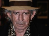 Keith Richards signs copies of his autobiography 'Life' at Waterstone's Booksellers Piccadilly on November 3, 2010 in London, England. (Photo by Ian Gavan/Getty Images)