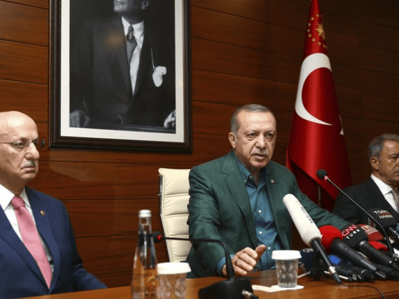 Singer Yusuf Islam meets Erdoğan, Turkish officials 