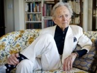 Wolfe2 In this July 26, 2016 photo, American author and journalist Tom Wolfe, Jr. appears in his living room during an interview about his latest book, "The Kingdom of Speech," in New York. (AP Photo/Bebeto Matthews)