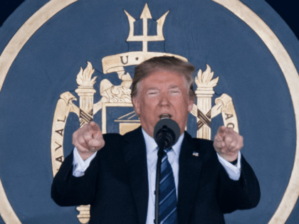 US President Donald Trump addresses the US Naval Academy graduating class on May 25, 2018 in Annapolis, Maryland. (Photo by JIM WATSON / AFP) (Photo credit should read JIM WATSON/AFP/Getty Images)