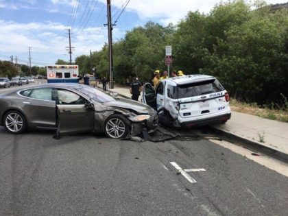 A Tesla car in autopilot mode smashed into a parked police vehicle in California