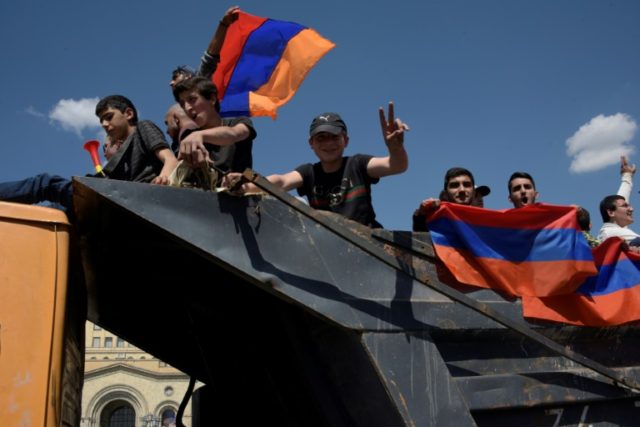 Armenian opposition on uncertain path to power: analysts
