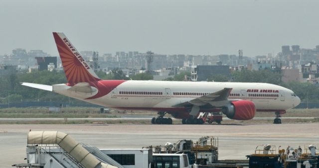 Sale of debt-laden Air India fails to take off