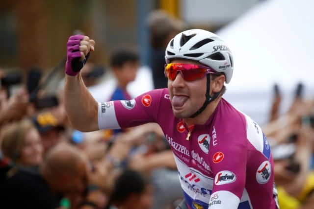 Viviani wins second Giro stage in a row as Dennis keeps pink