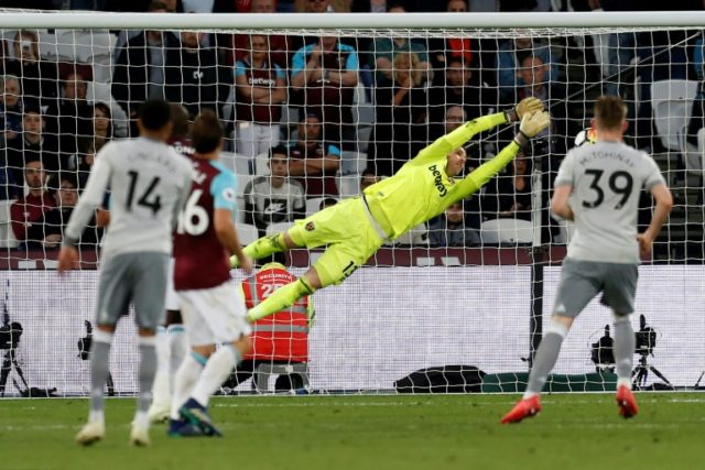 Lacklustre Man Utd seal second with stalemate at West Ham