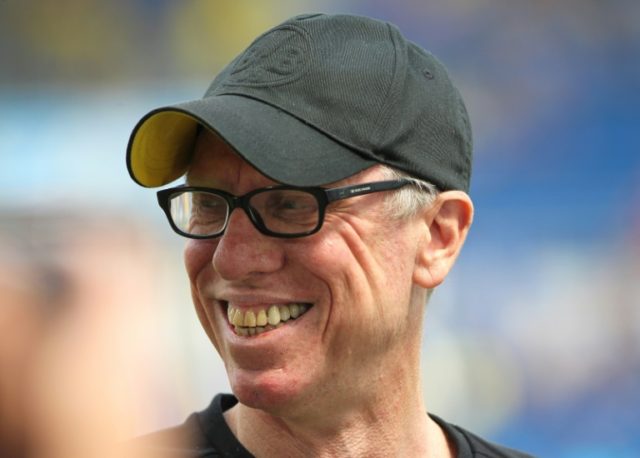Stoeger steps down as Dortmund coach