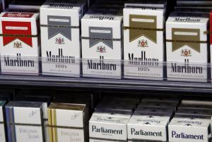 U.S. cigarette makers ordered to post warnings on packs, websites next month