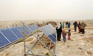 Renewable energy use accelerating, but progress is lacking