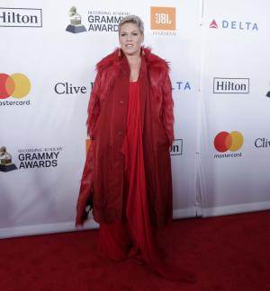 Pink extends 'Beautiful Trauma' tour in North America to 2019