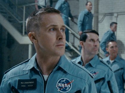 Patrick Fugit and Ryan Gosling in First Man (Universal Pictures, 2018)