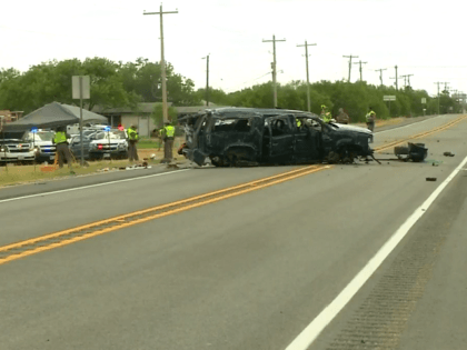 Rollover crash kills four illegal immigrants in Texas. (Photo: News4SanAntonio video scree