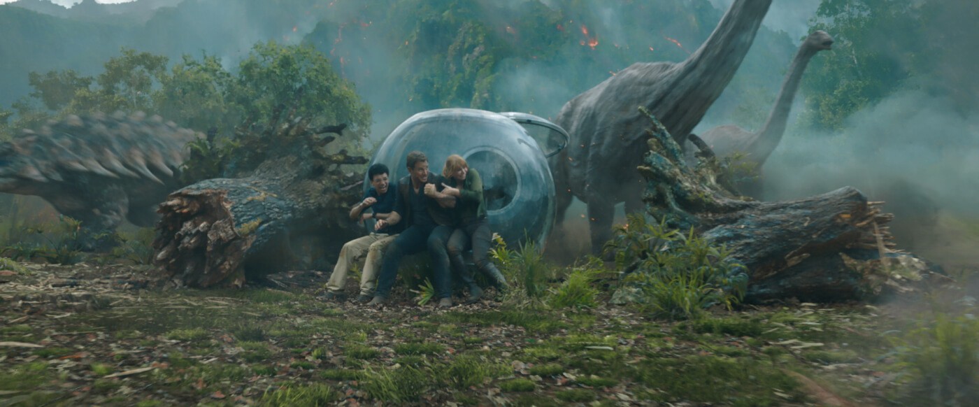 'Jurassic World: Fallen Kingdom' Review: Super-Duper Dumb, Amoral, But ...