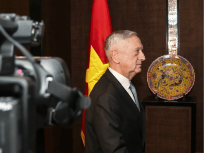 U.S. Defense Secretary Jim Mattis arrives for a bilateral meeting with Vietnam's Defense Minister Ngo Xuan Lich during the International Institute for Strategic Studies (IISS) Shangri-la Dialogue, an annual defense and security forum in Asia, in Singapore, Friday, June 1, 2018. (AP Photo/Yong Teck Lim)