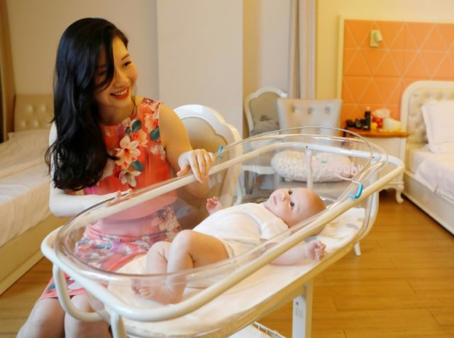 Yoga and cheesecake for new mums in plush Chinese 'sitting centres'