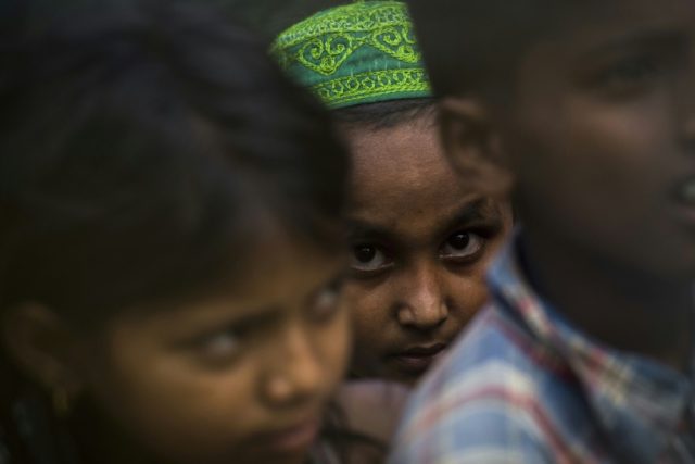 Myanmar army, govt hold rare meeting over Rohingya crisis