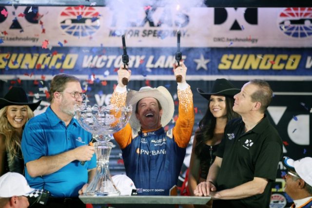 Dixon triumphs in Texas again, seizes IndyCar series lead