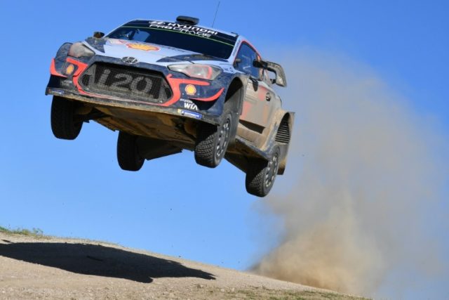Neuville reels in Ogier to win Rally of Italy