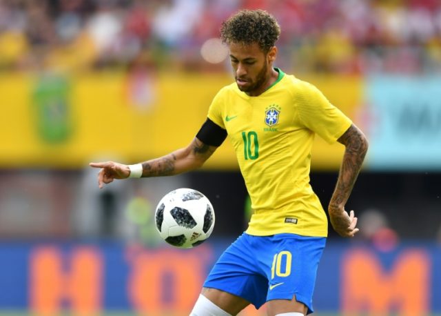 Neymar scores stunner for Brazil as Ronaldo trains in Russia