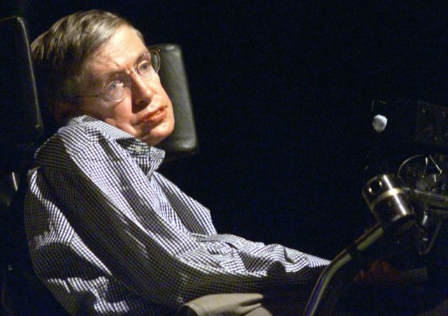 UK to offer Stephen Hawking fellowships