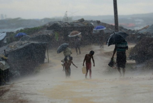 Landslides kill 11 as monsoon batters Rohingya refugees