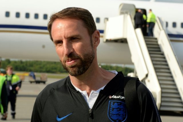 England make low-key arrival in Russia