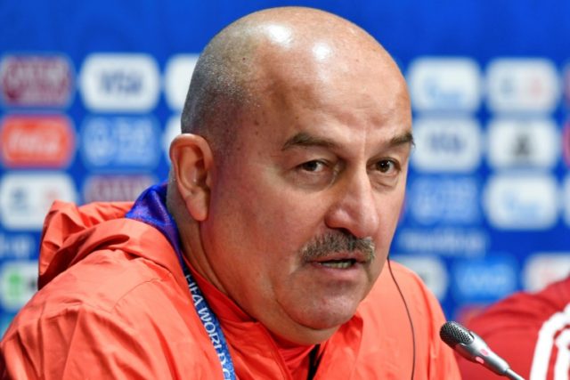 Russian coach ignoring critics ahead of Cup opener
