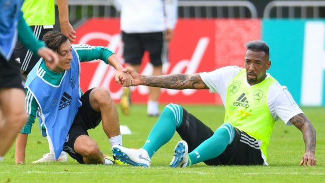 Boateng annoyed after Bayern say he can leave following World Cup