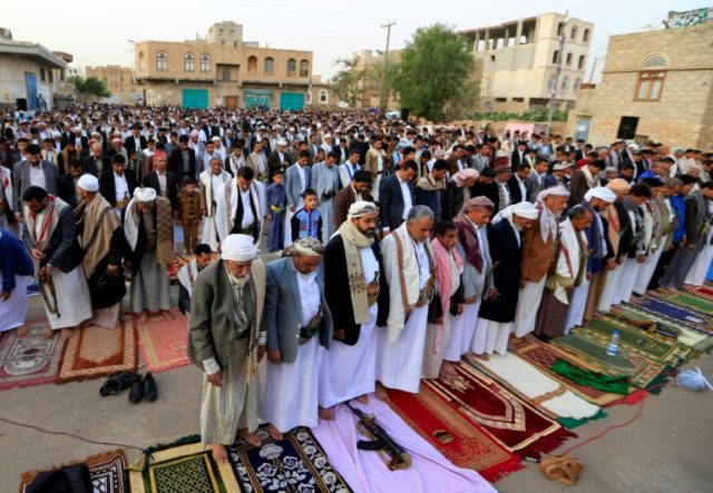 In Yemen capital, fears over fighting cloud Eid holiday