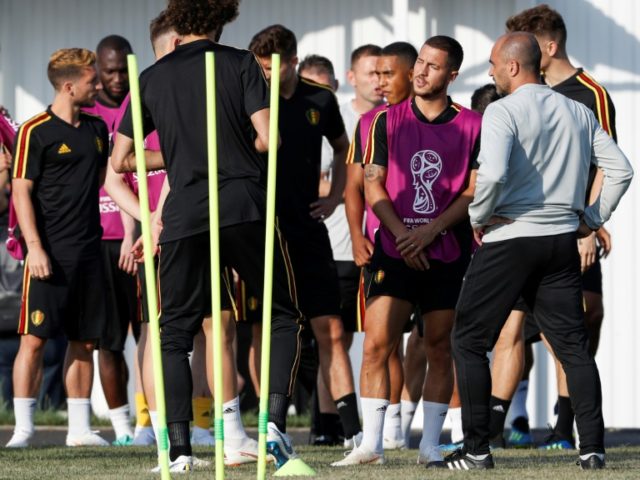 Kompany stays in Belgium squad despite injury