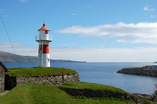 Goodbye Denmark? Faroese weigh pulling free of Danish grip