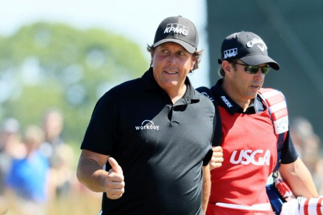 Mickelson apologizes for US Open rules violation: report