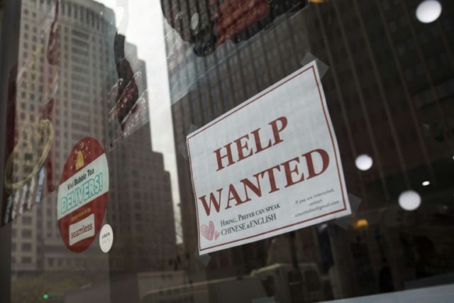 US jobless claims fall for fourth straight week